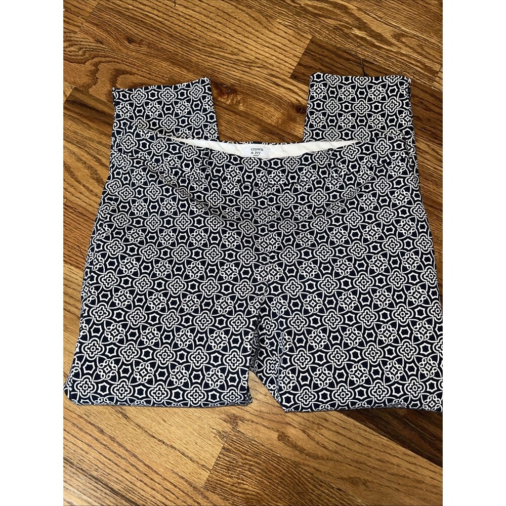 Crown & Ivy Women’s Geometric Design Dress Pants Size 12P